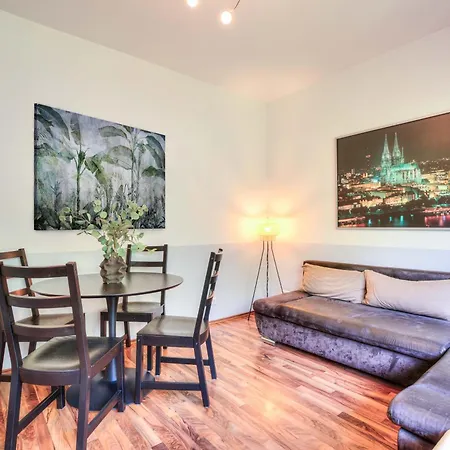 Maisonette - 2 Schlafzimmer - Cologne
