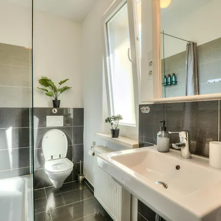 Maisonette - 2 Schlafzimmer - Cologne